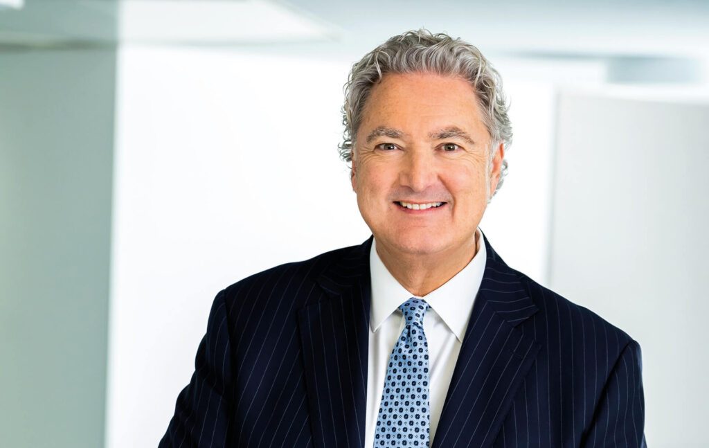 oesterreichische-medien-unterstuetzer-erwin-van-lambaart